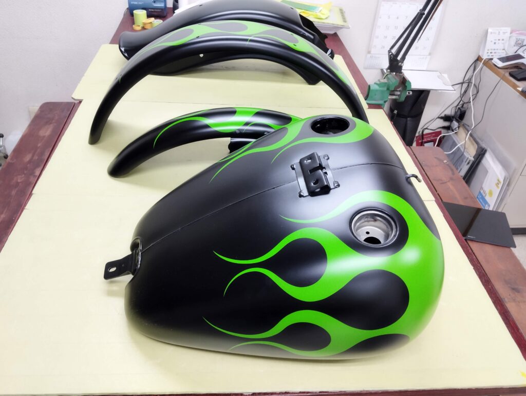 ガソリンタンク