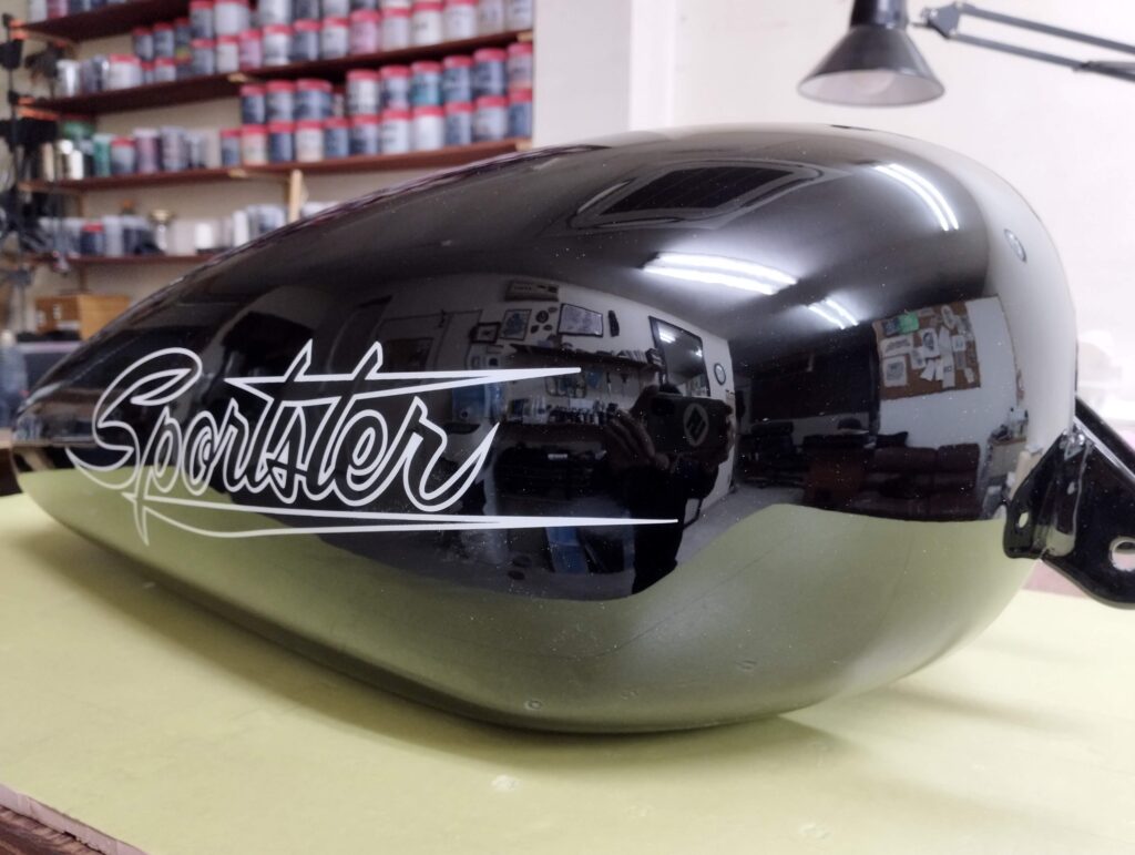 スポーツスタータンク　１２００R